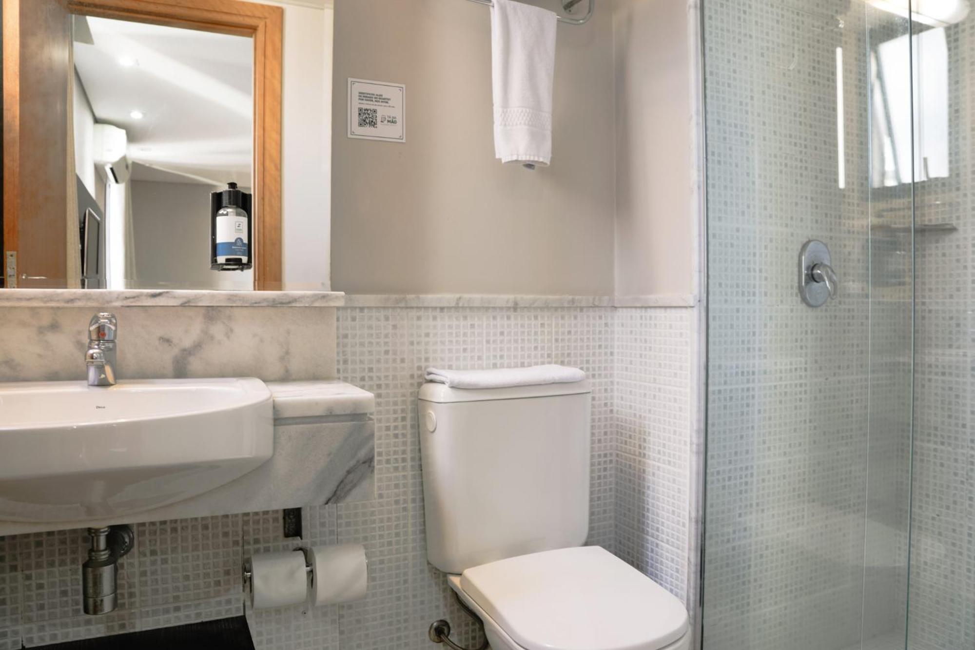 Slaviero Curitiba Batel Hotel Luaran gambar
